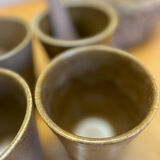 Ensemble de 4 tasses verres gobelets en grès Digoin et cuillères en bois