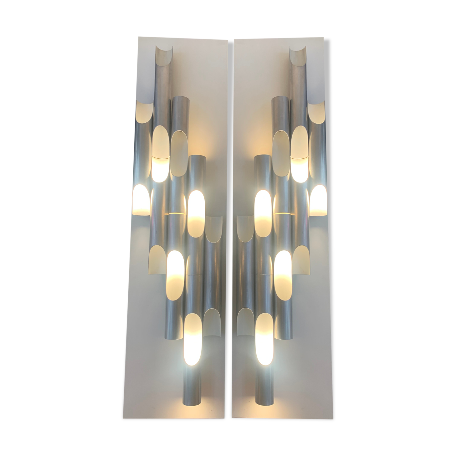 Raak Fuga, set of designer appliques.