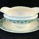 Sauciere en faience boch freres la louviere décor palmette