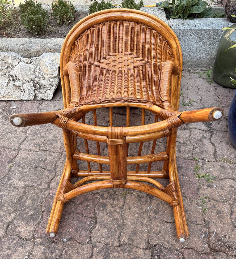 Vintage woven rattan armchair – bohemian charm – vintage – 70s – 80s