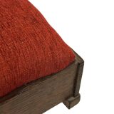 Pouf Art Déco design des années 30, tabouret minimaliste modèle bas.