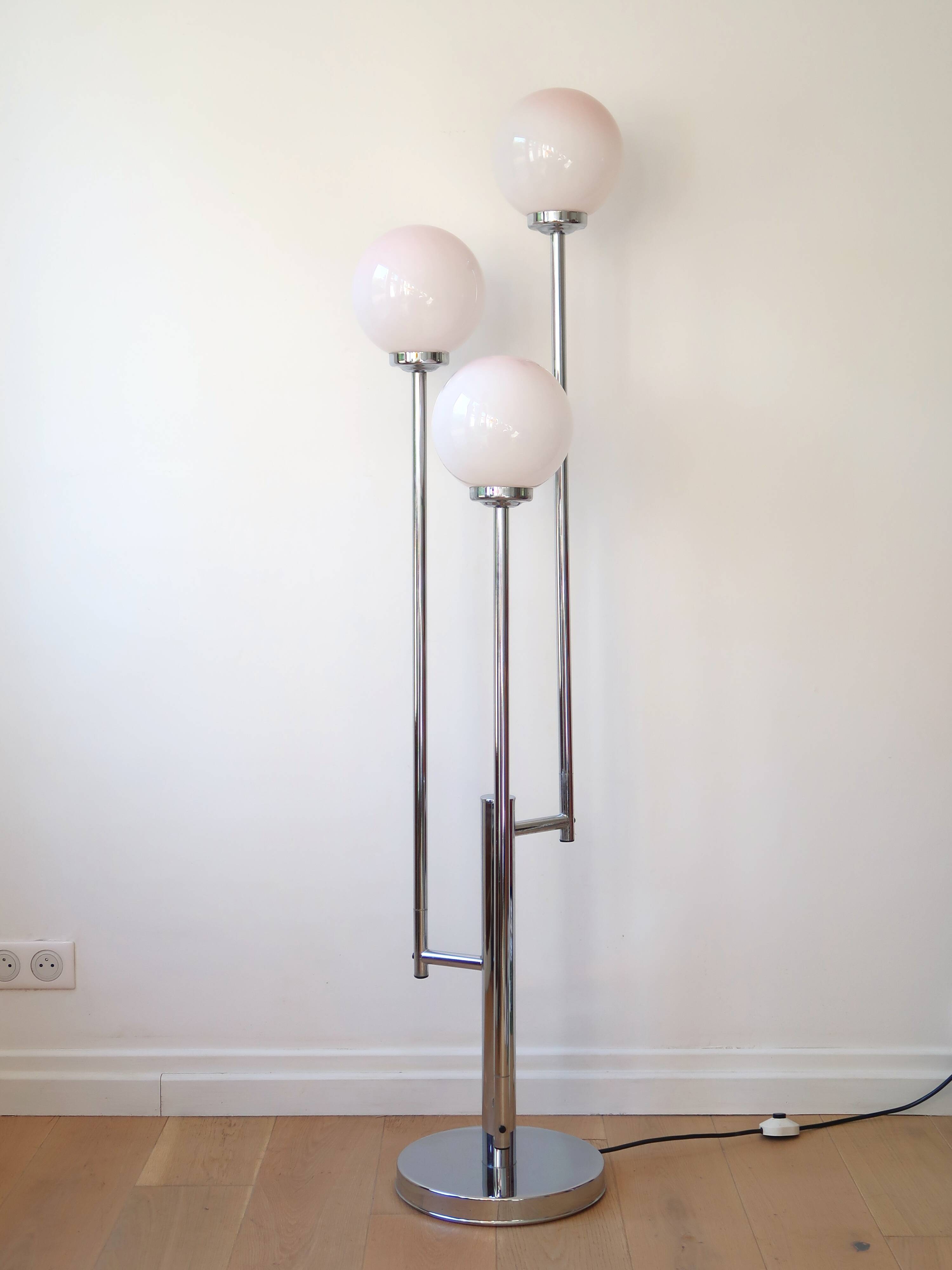 Chrome floor lamp 3 vintage globes