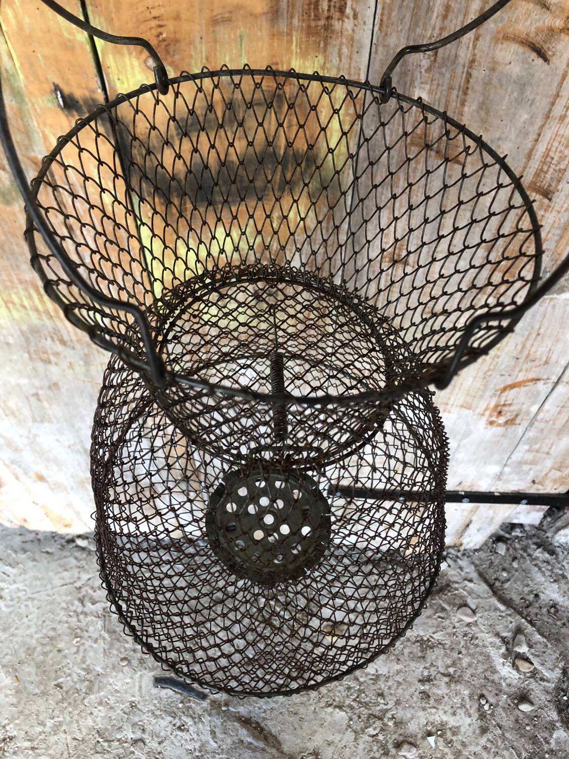Old Fishing Net Vintage Foldable Metal Basket