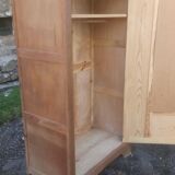 Armoire parisienne