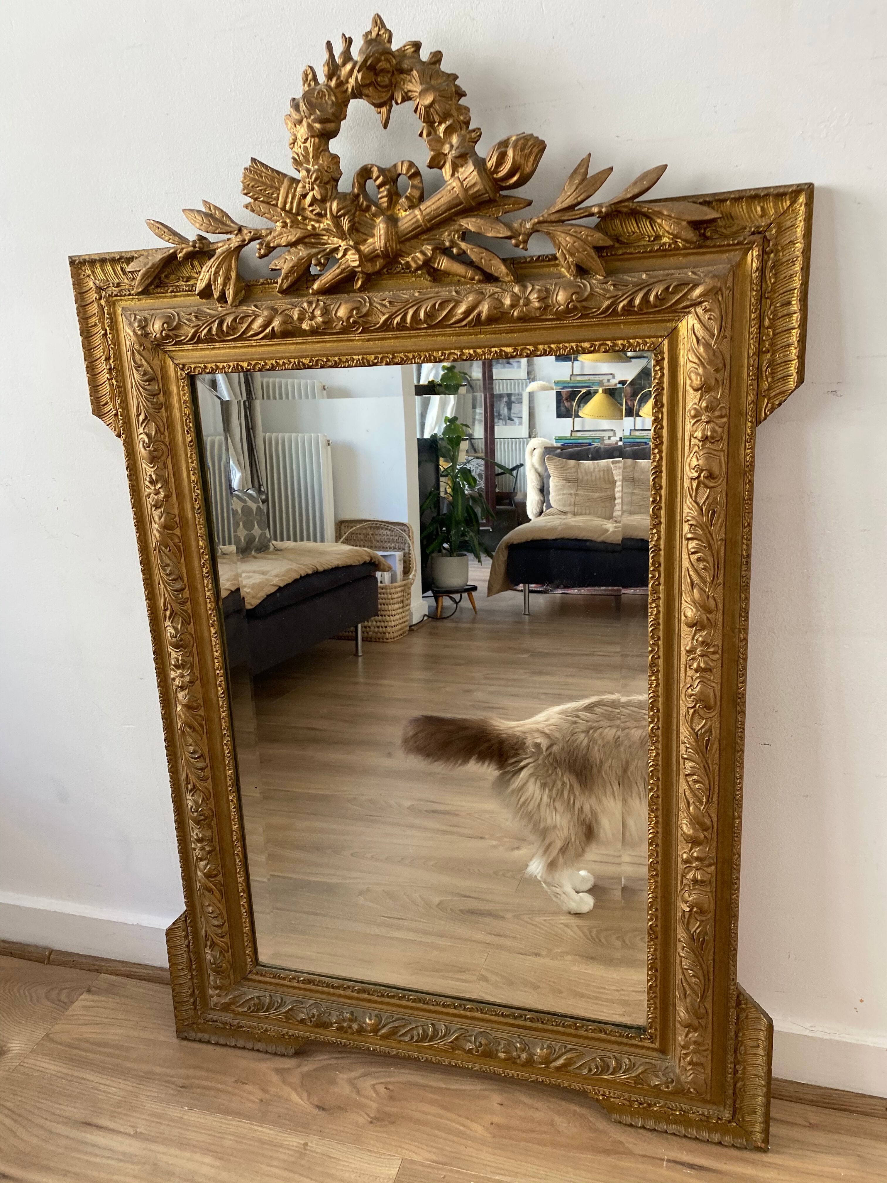 Old mirror with pediment  72x112cm