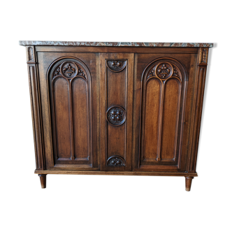Storage cabinet with mahogany warheads