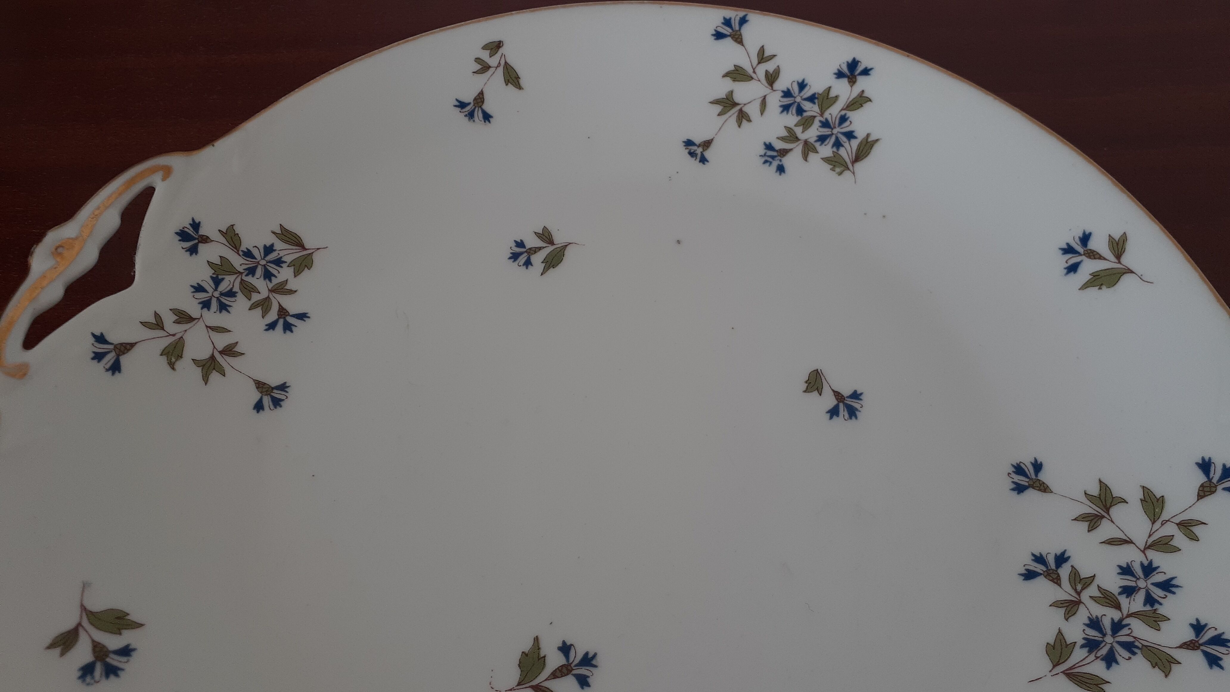 Cake dish decorations Barbeaux