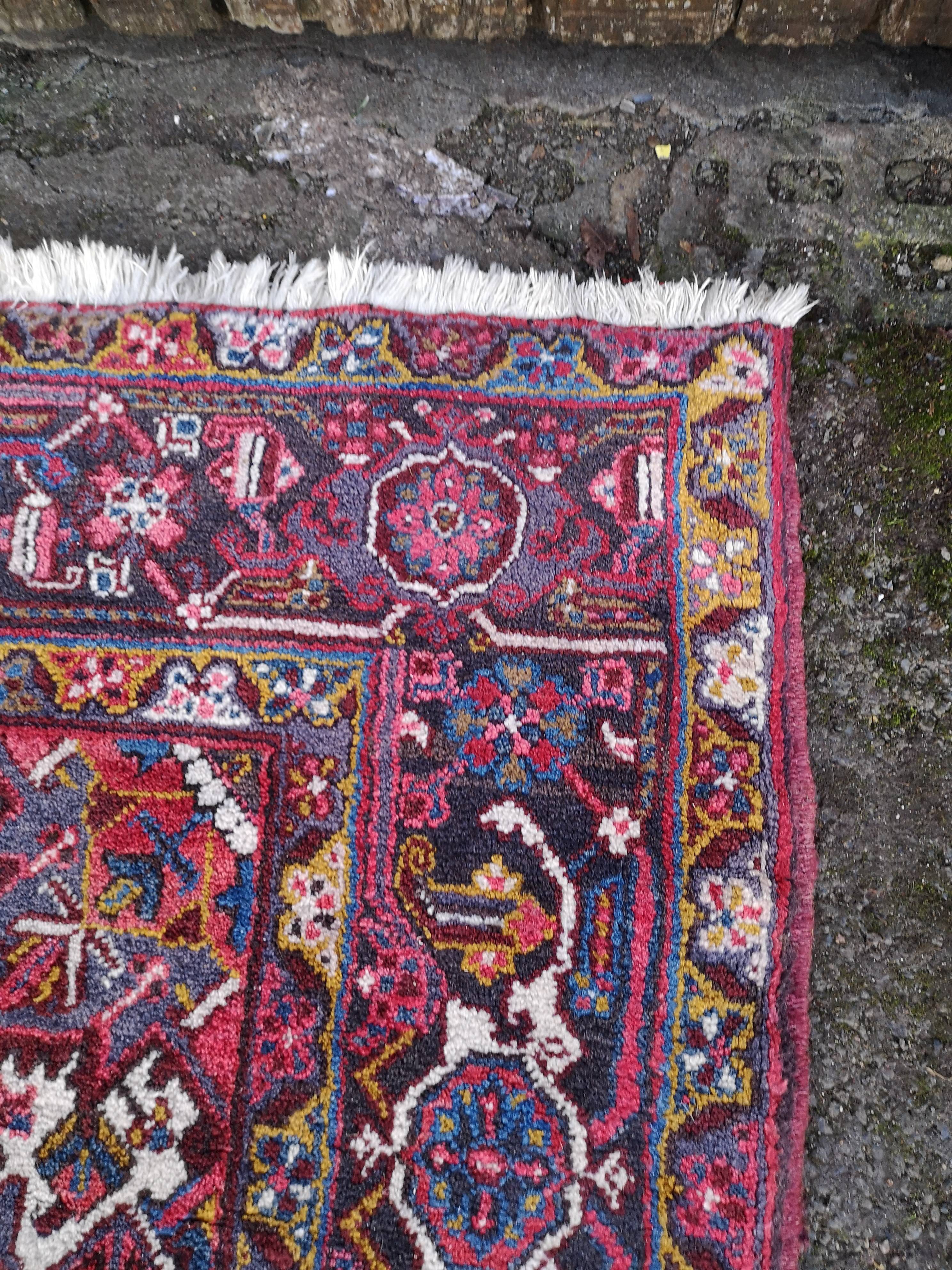Carpets oriental 292 x 205 cm