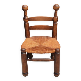 Ancienne petite chaise basse paillée