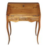 Bureau dos d'âne Louis XV en noyer XVIII siècle