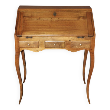 Louis XV donkey desk in walnut, 18th century.