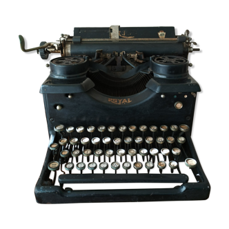 Royal Typewriter