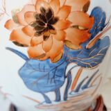Hand-painted porcelain table lamp, Chinese Imari style.