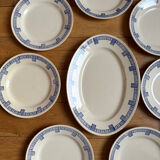 Set of 7 flat plates and 1 dish Lorris Gien