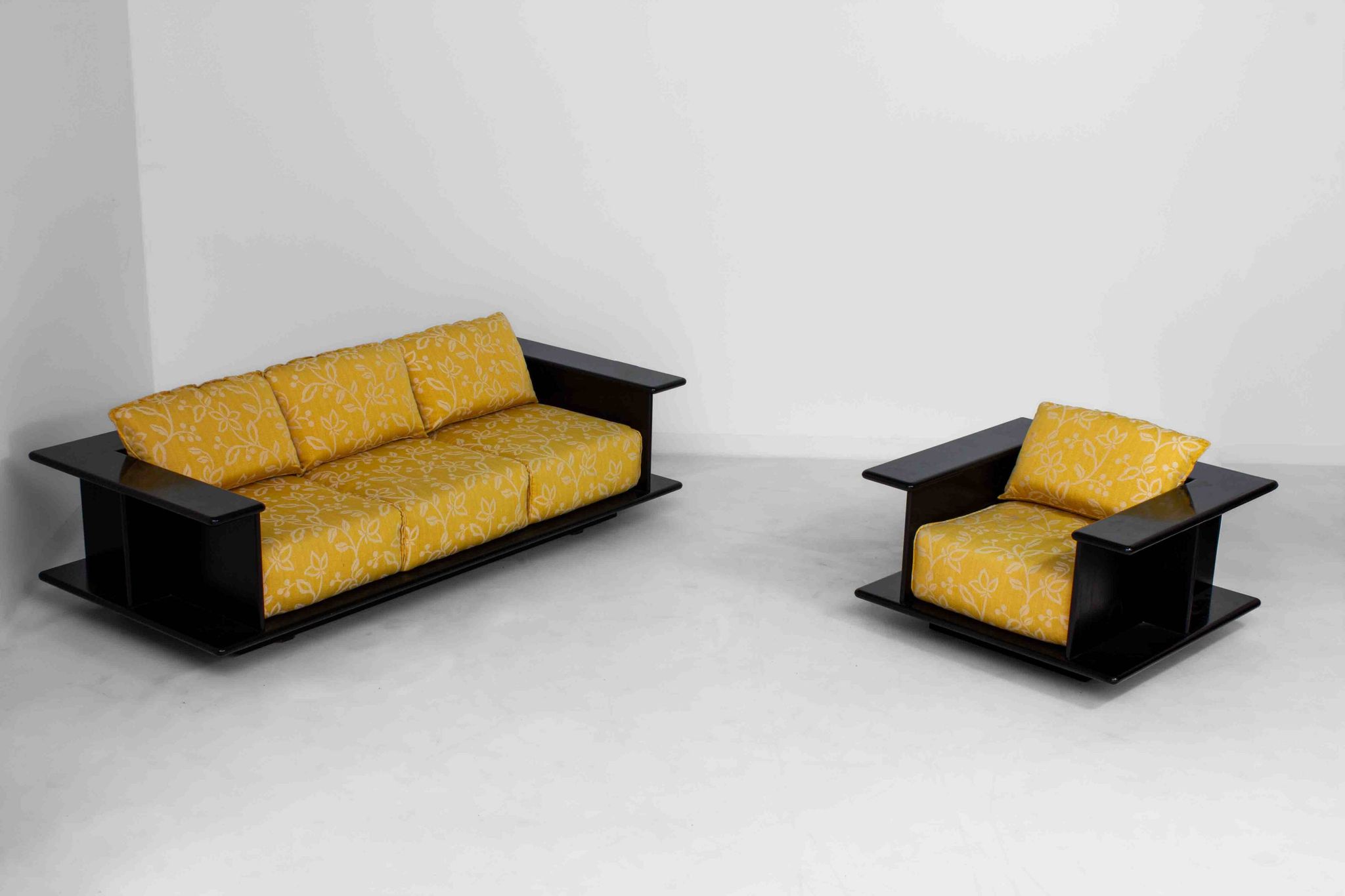 Sculptural 3-seater sofa by Carlo Bartoli, Italy 1970s