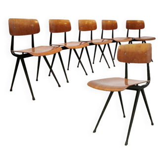 Chaises d'école design industriel hollandais Stoelen Friso Kramer 1ère édition