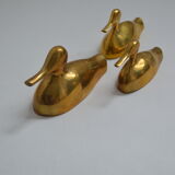 Suite of 3 brass ducks