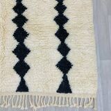 Handmade Moroccan rug in wool 250cm x 150cm