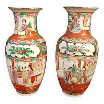 Paire de vases asiatiques