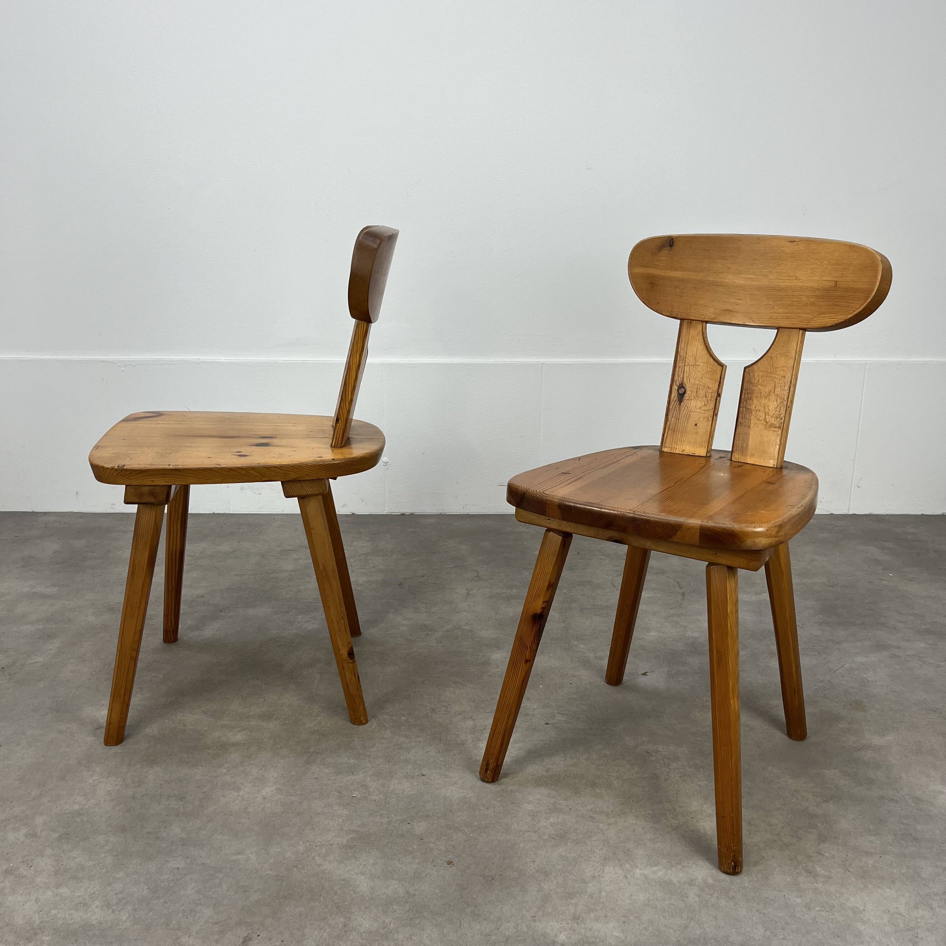 Brutalist chairs in solid pine chalet style