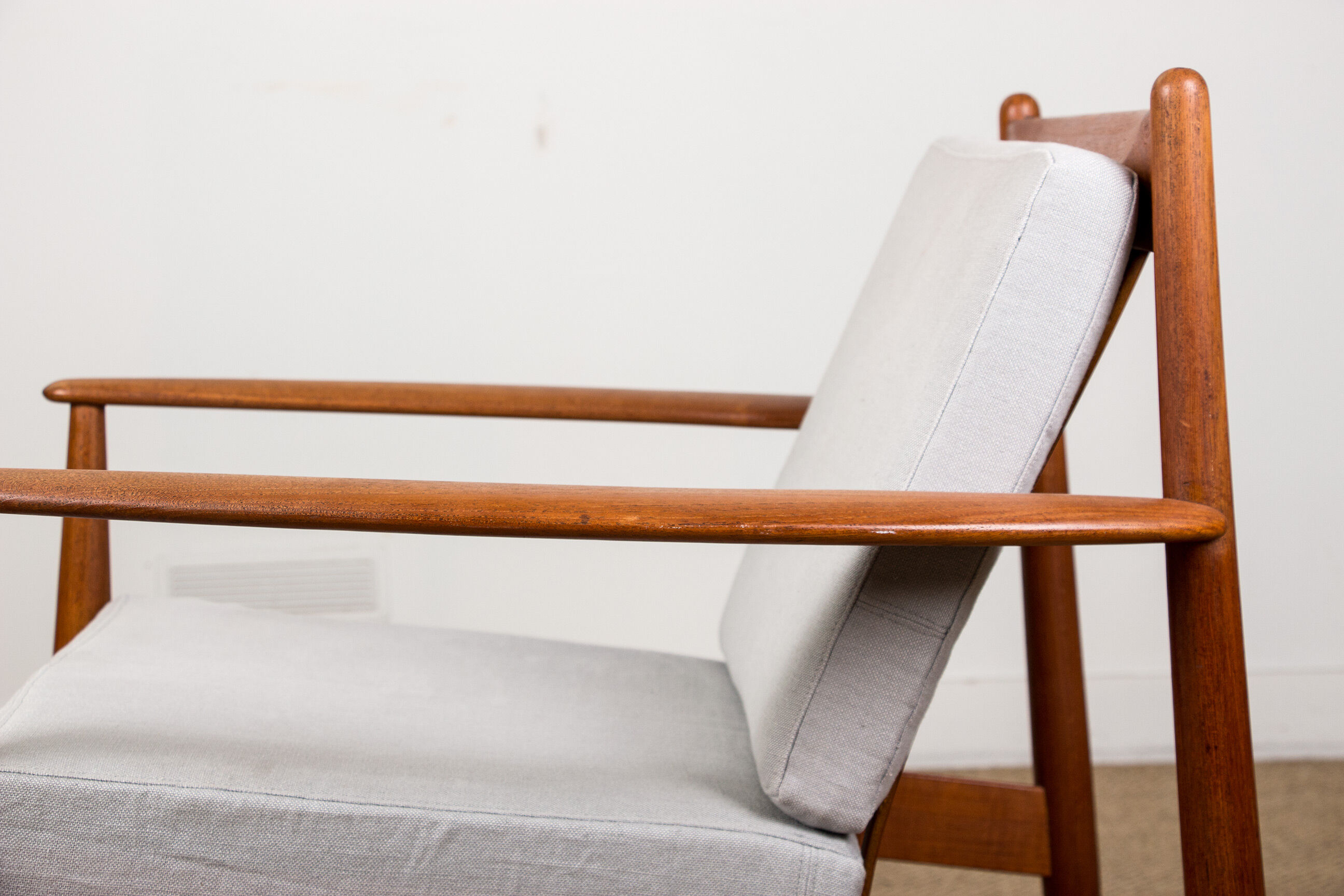 Pair of danish armchairs in teck by Grete Jalk for France, 1963