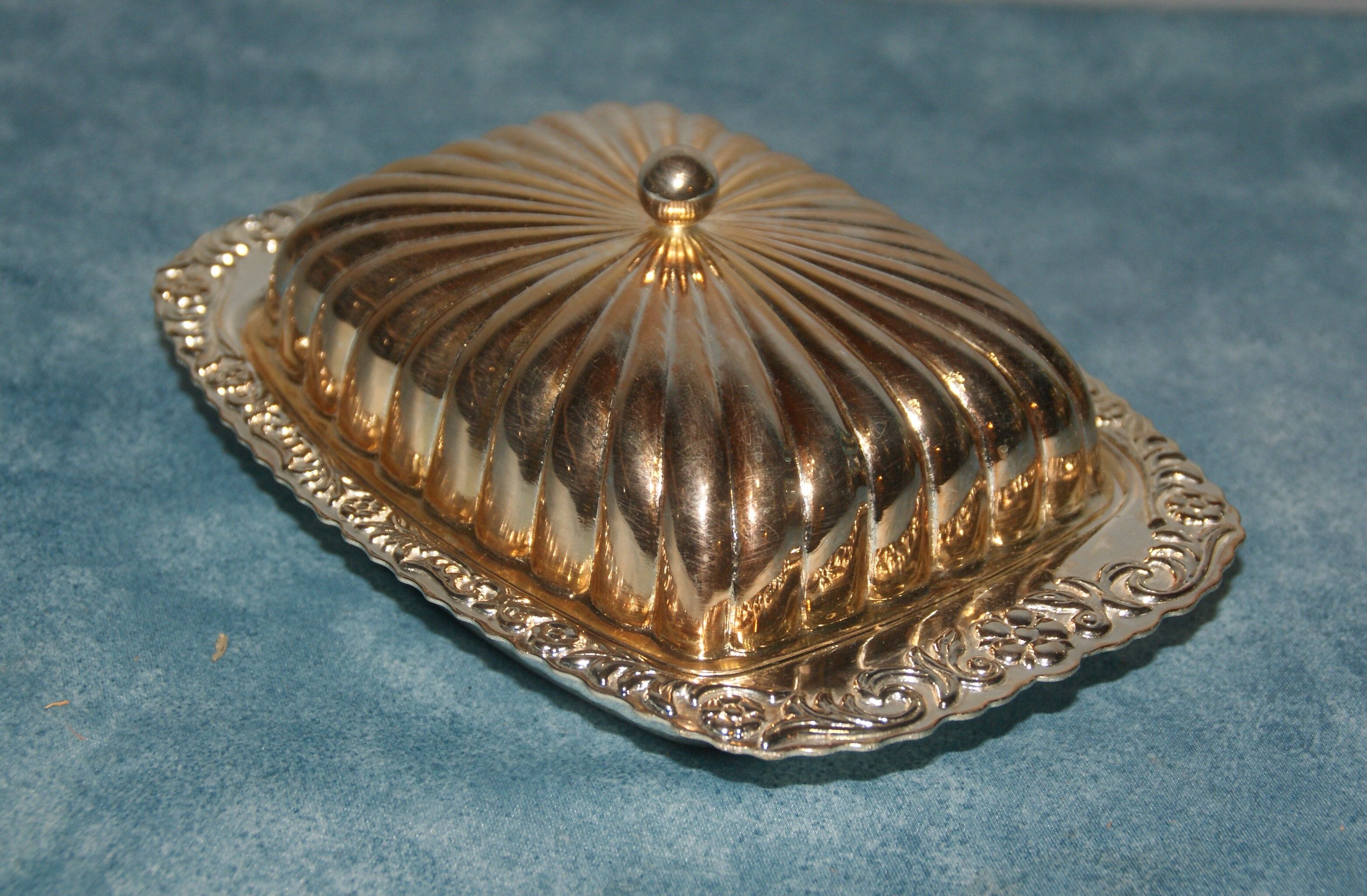 Silver metal butter dish / vintage 50s-60s