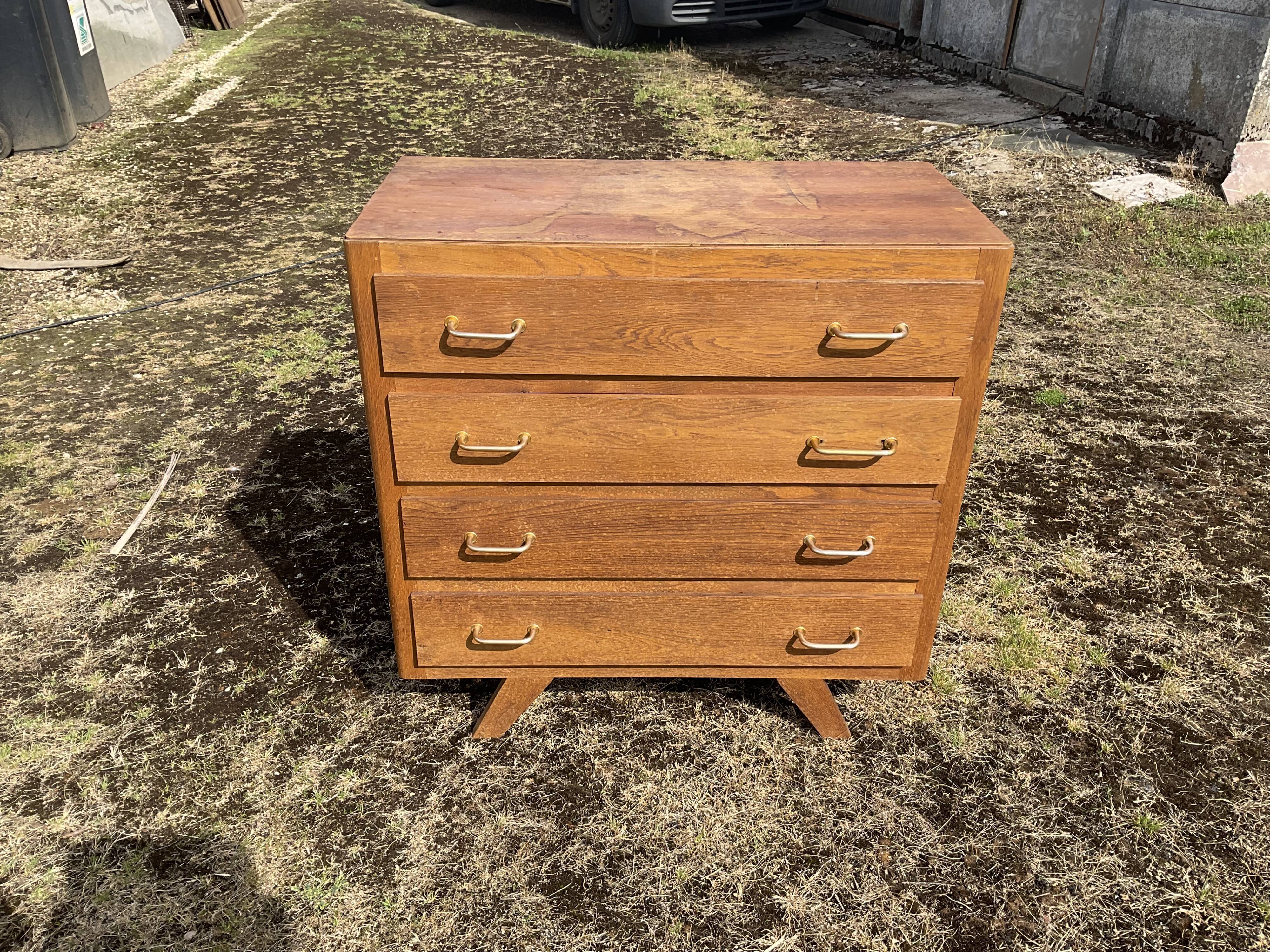 Vintage chest of drawers