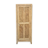 Petite armoire parisienne