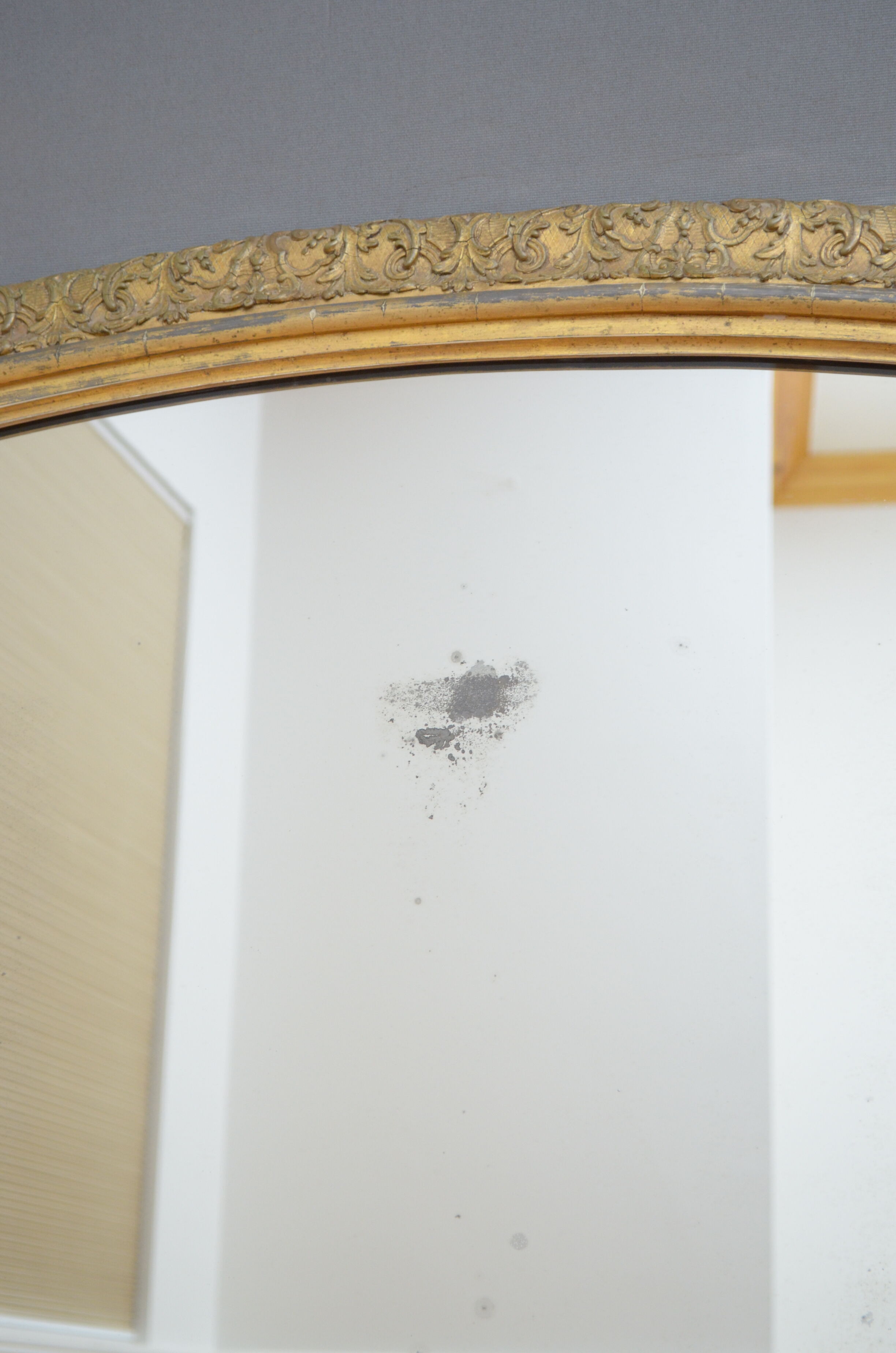 Early victorian giltwood wall mirror