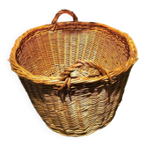 Wicker laundry basket