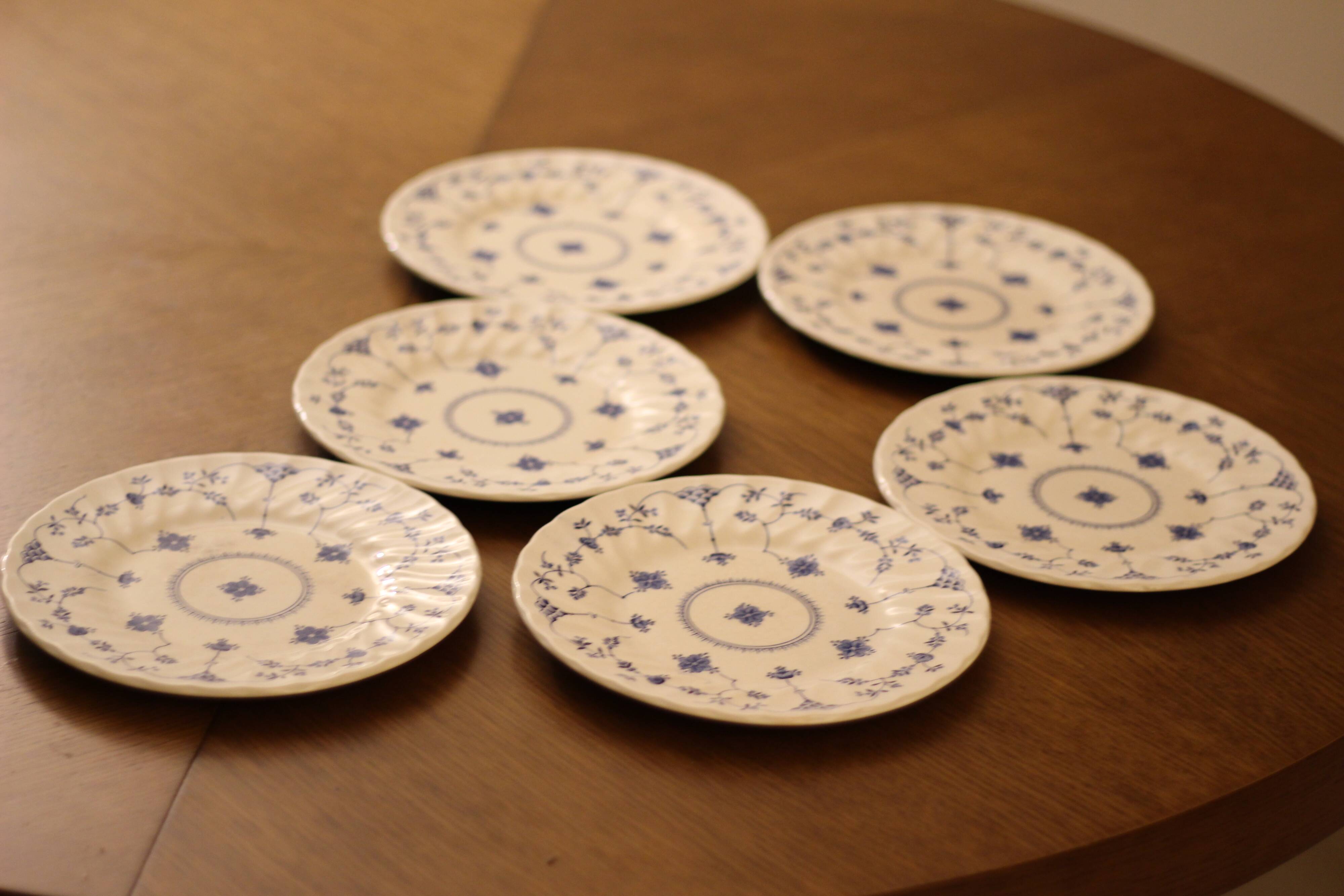 6 Myott Finlandia dessert plates