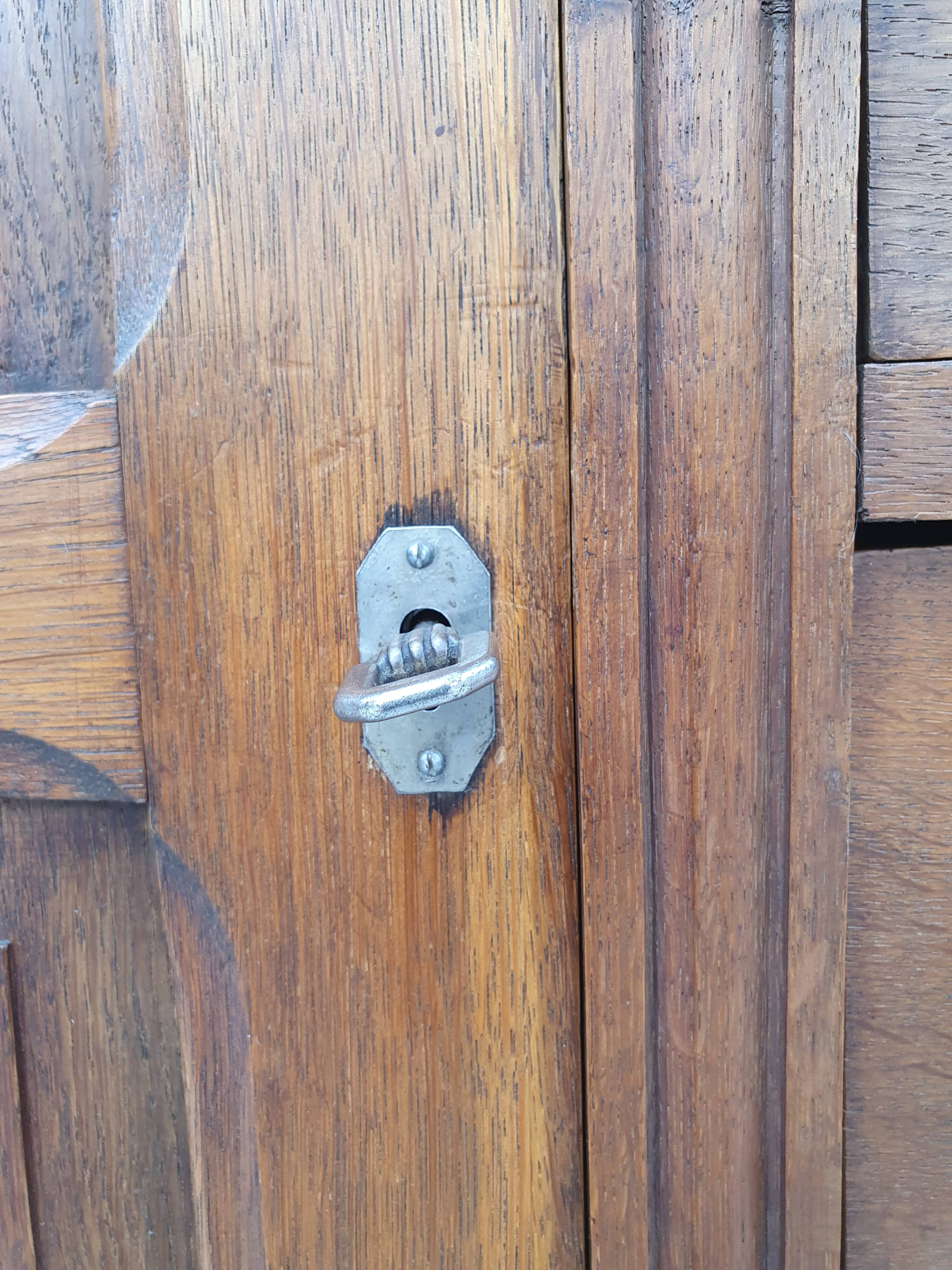 Armoire