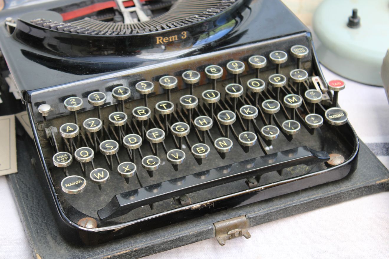 Old typewriter