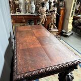 Renaissance table dated 1654