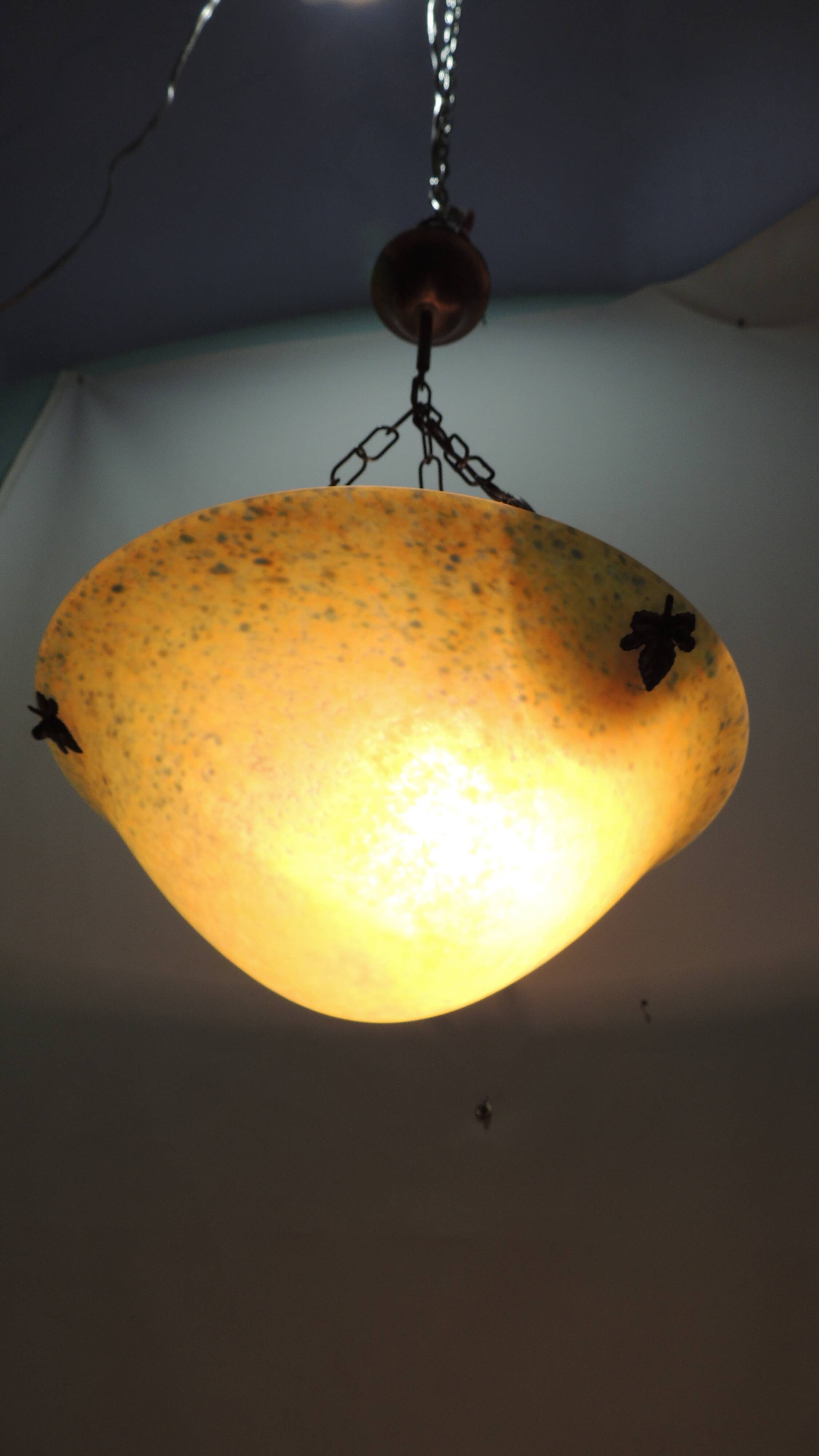 1970s vintage yellow speckled glass suspension – retro chain chandelier