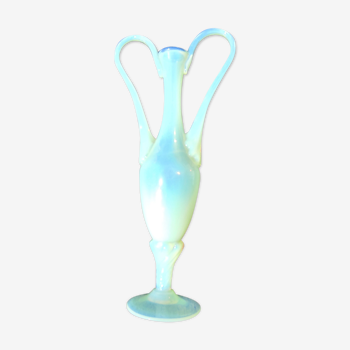 Opaline vase opalescent color