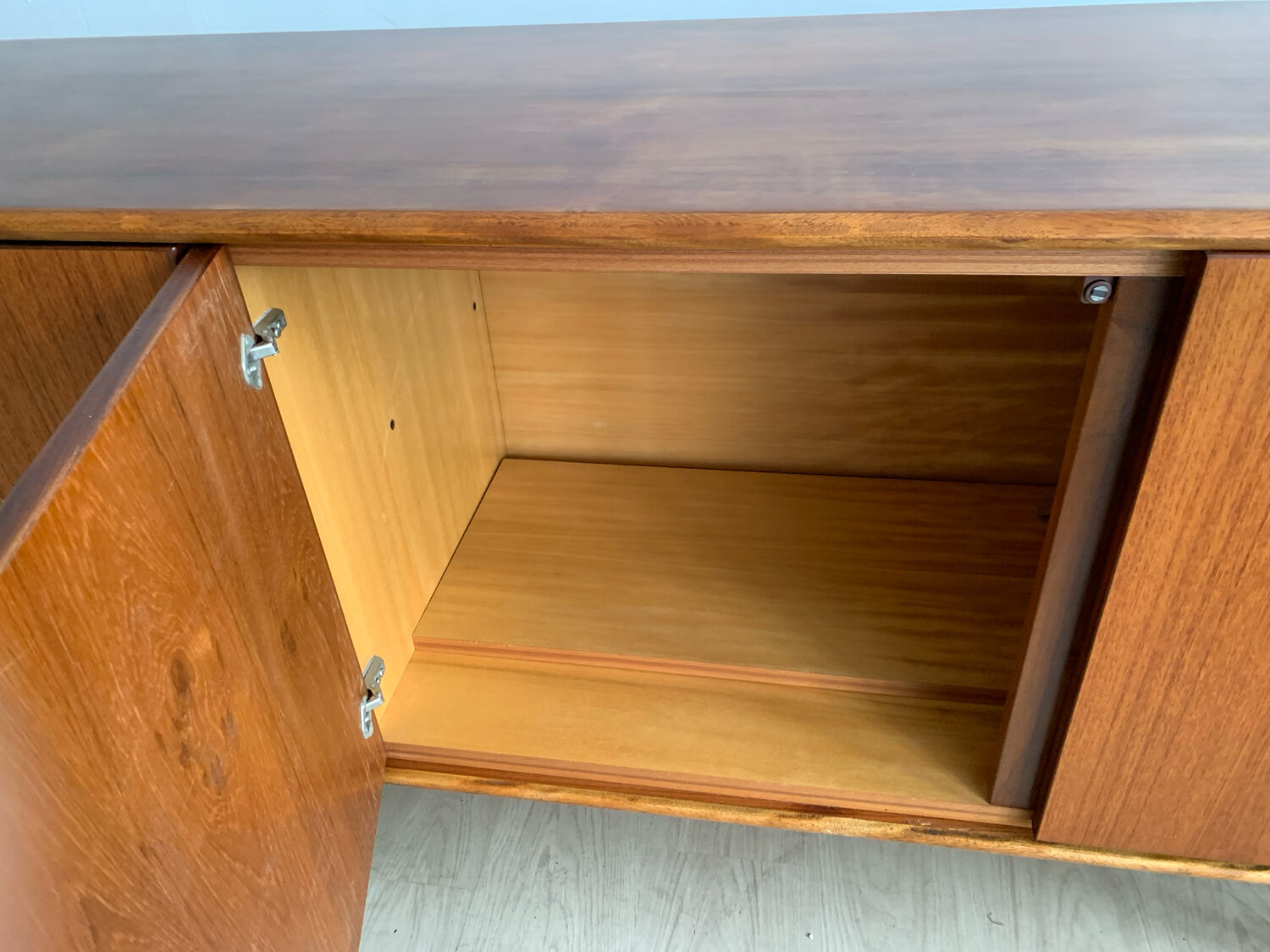 Enfilade scandinave vintage en teck