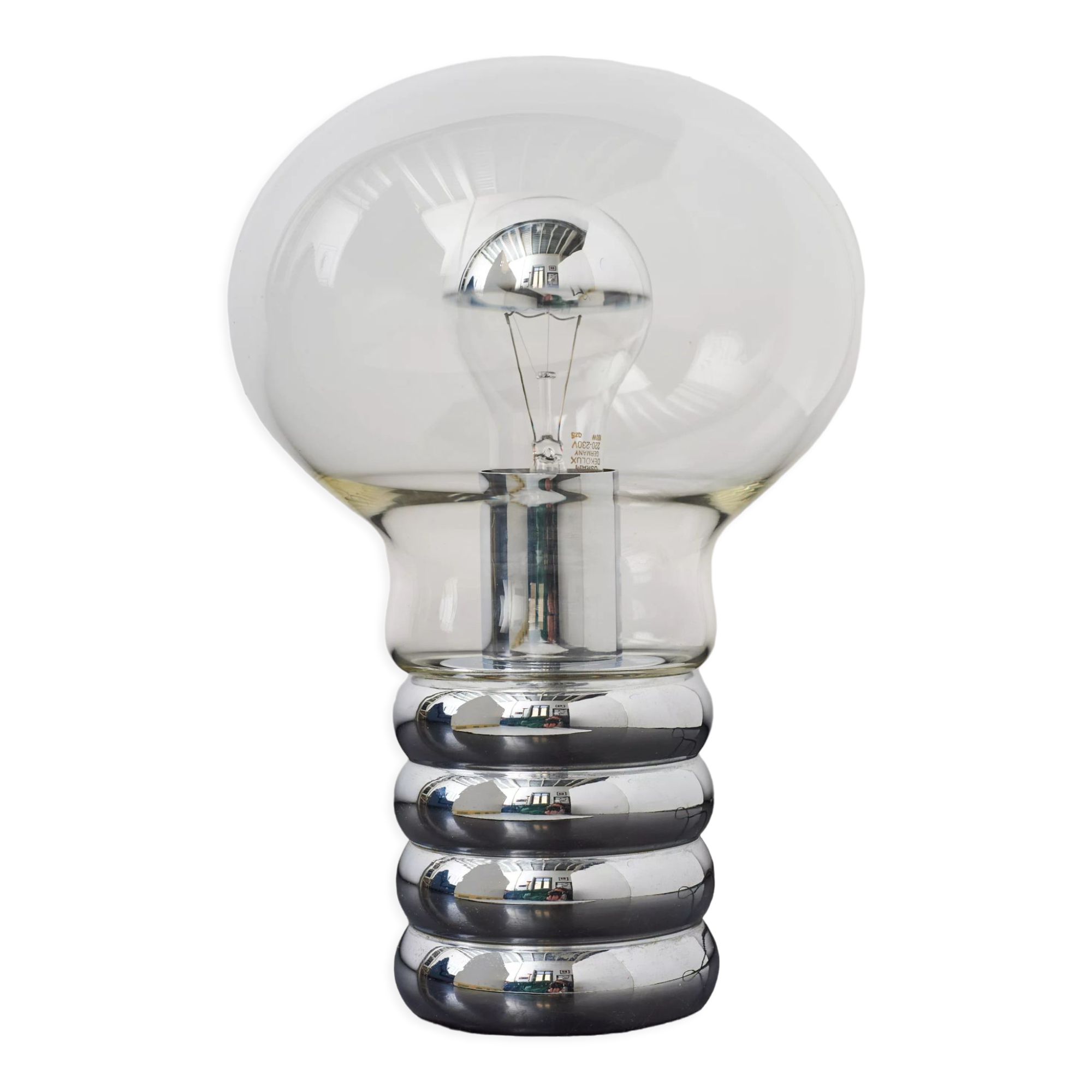 Bulb table light designed by Ingo Maurer, Munich 1966.