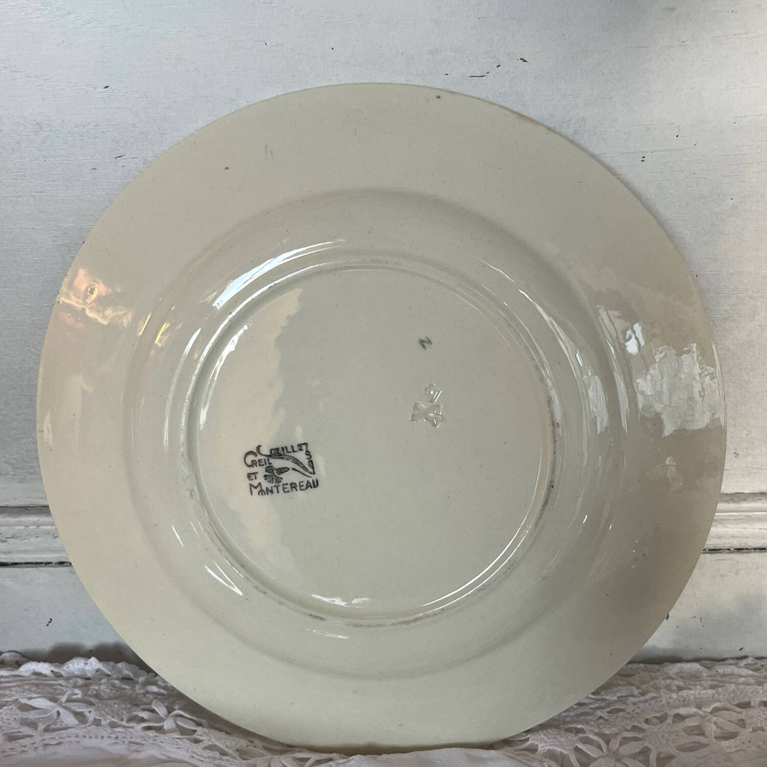 Creil and Montereau plates