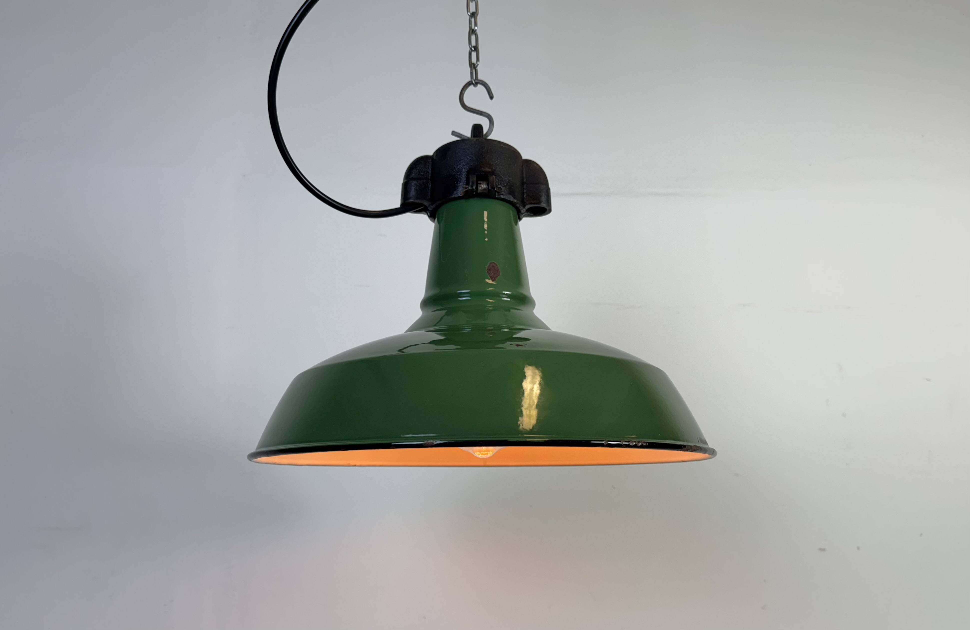 Industrial Green Enamel Factory Pendant Lamp, 1960s