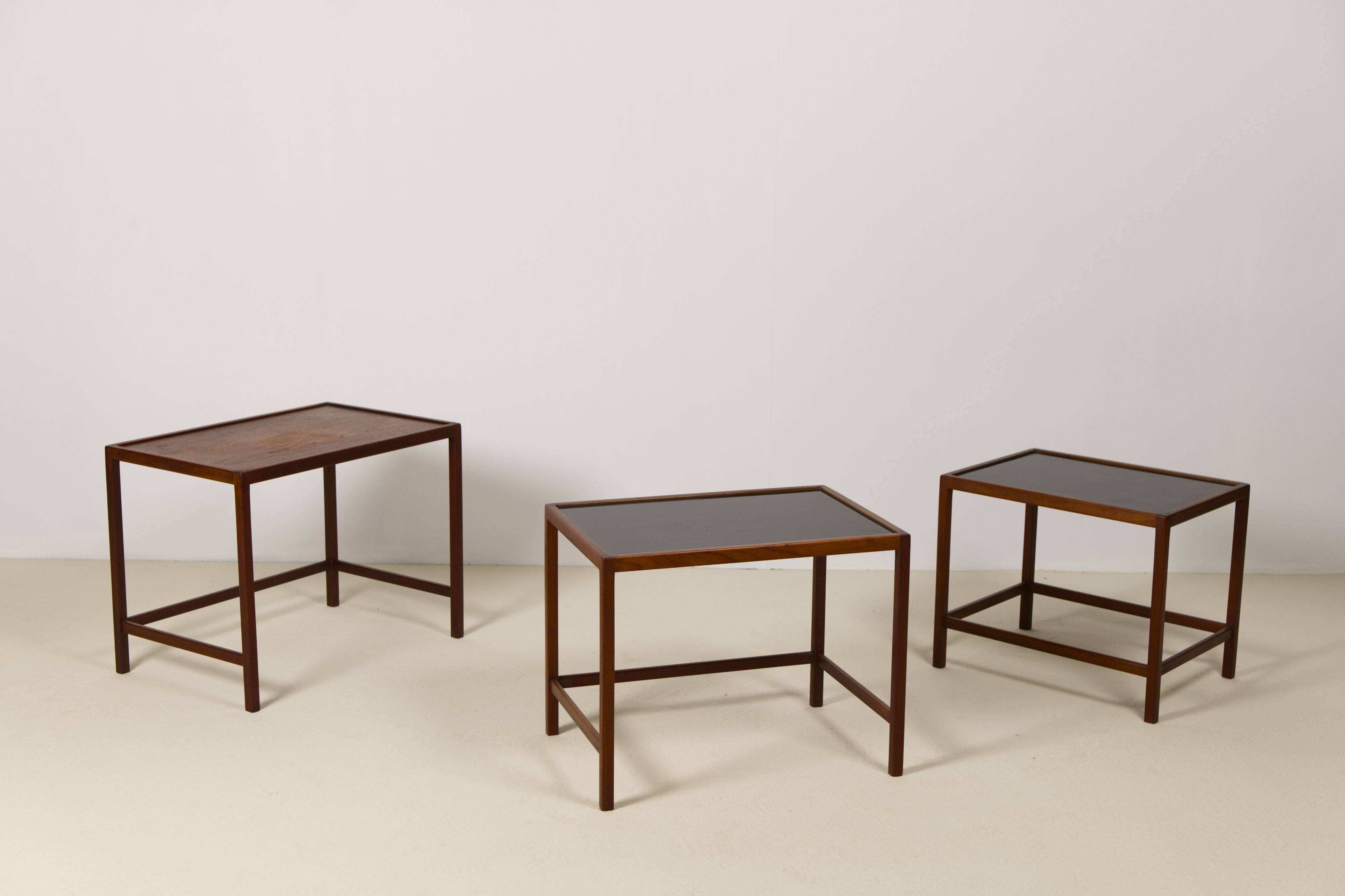 Ensemble de tables gigognes en teck de Kurt Østervig, Danemark, années 1960