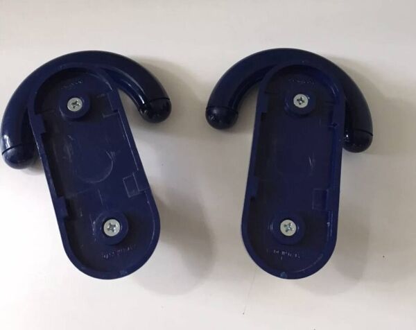Patère porte manteau Arco bleu vintage design Italy Luigi Caramella