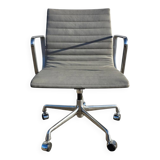 Light Grey Herman Miller Original Eames EA335 Desk Aluminium Chair