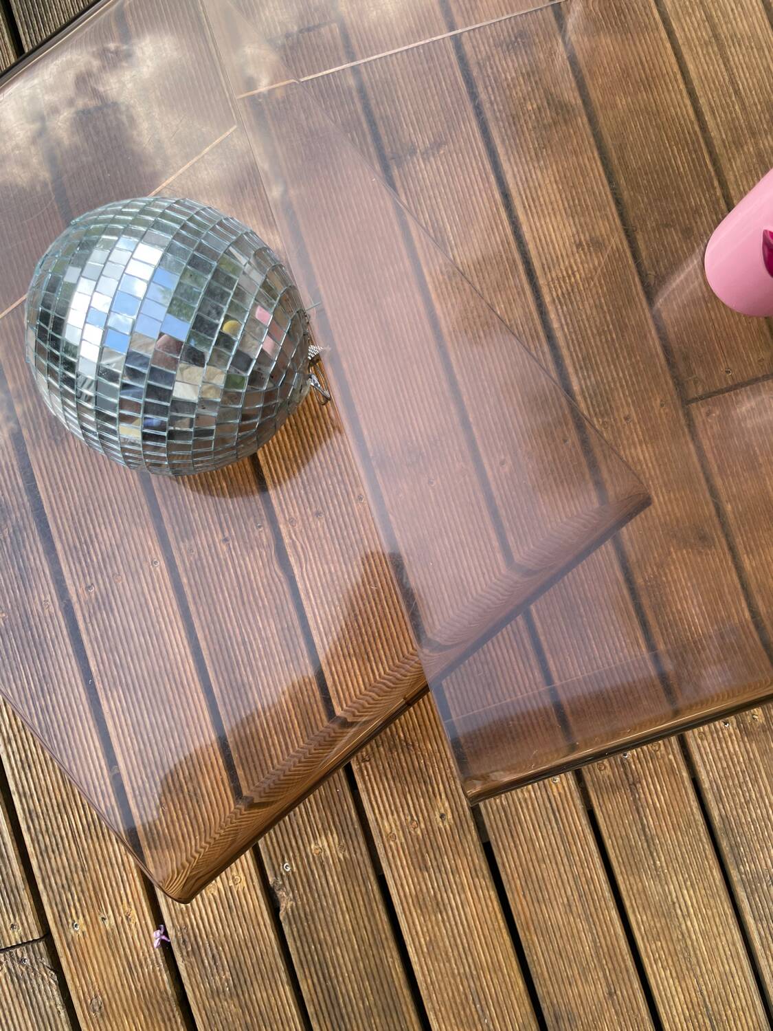 Duo of 70´ coffee tables