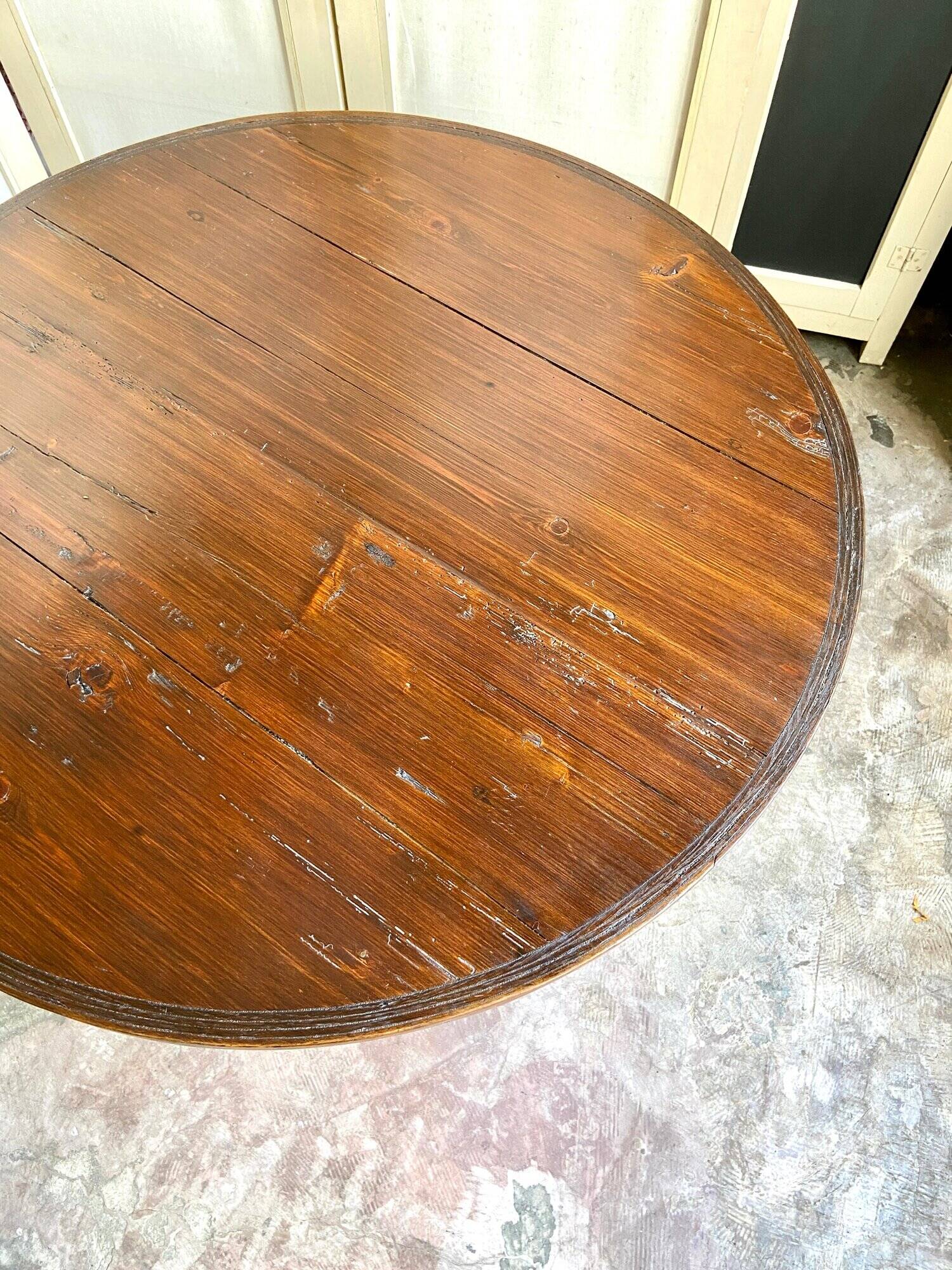 Harvestable winegrower's table in dark wood ⌀ 91 cm