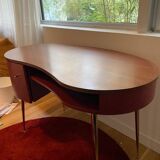 Walnut desk bordeaux