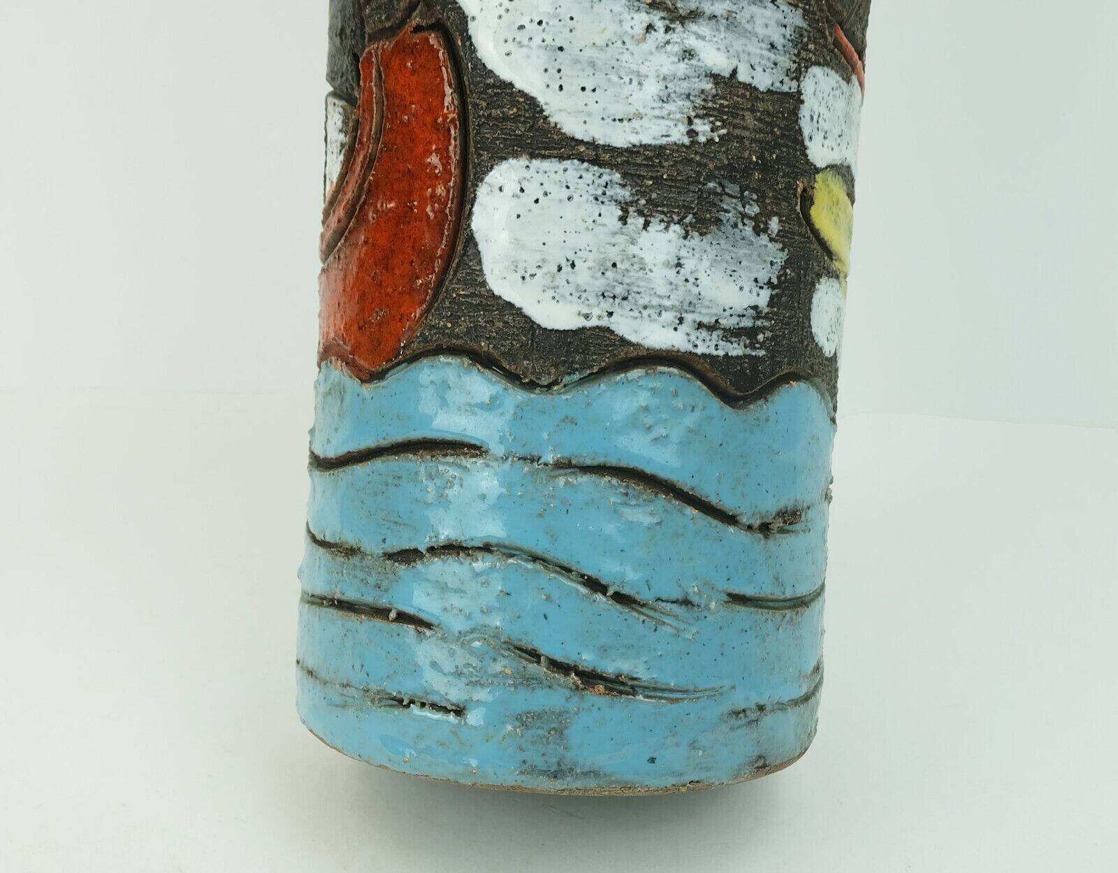 Grand vase italien du milieu du siècle fratelli fanciullacci décor de sgraffito de voilier