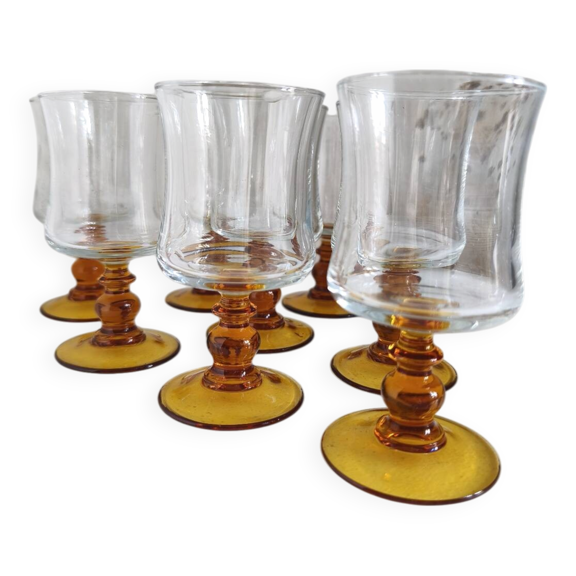 Set of 8 amber glasses