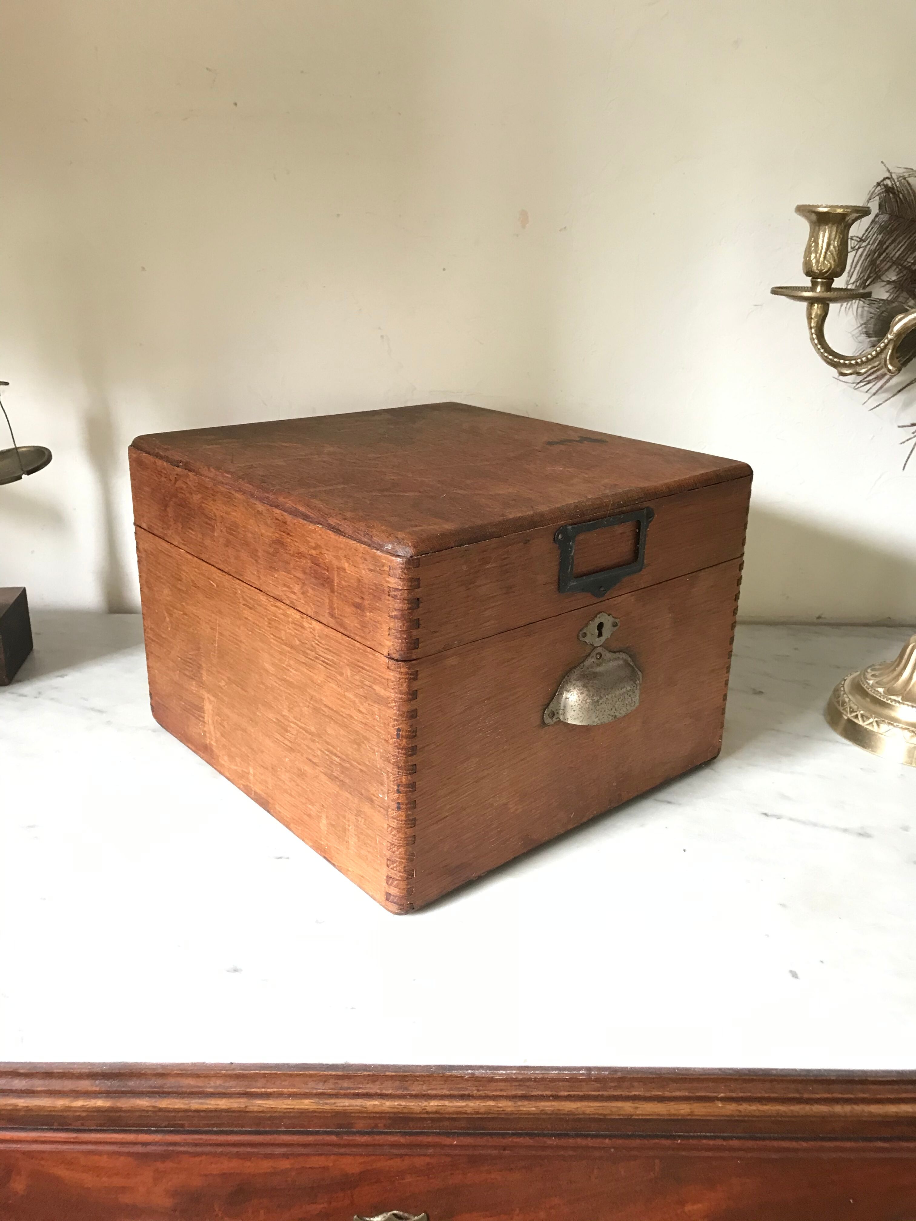 Wooden box