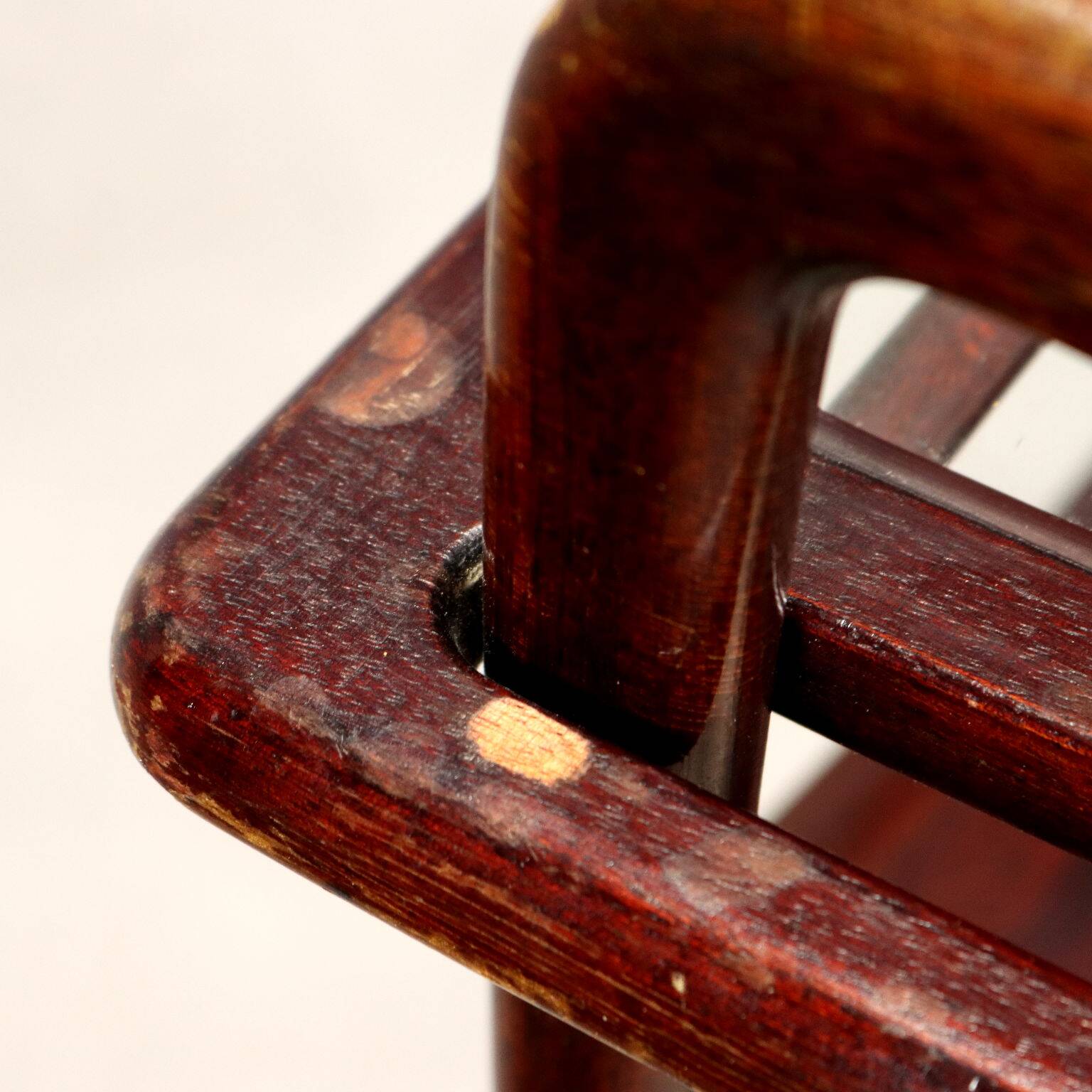 Magazine rack '201' by Ico Parisi 1950s